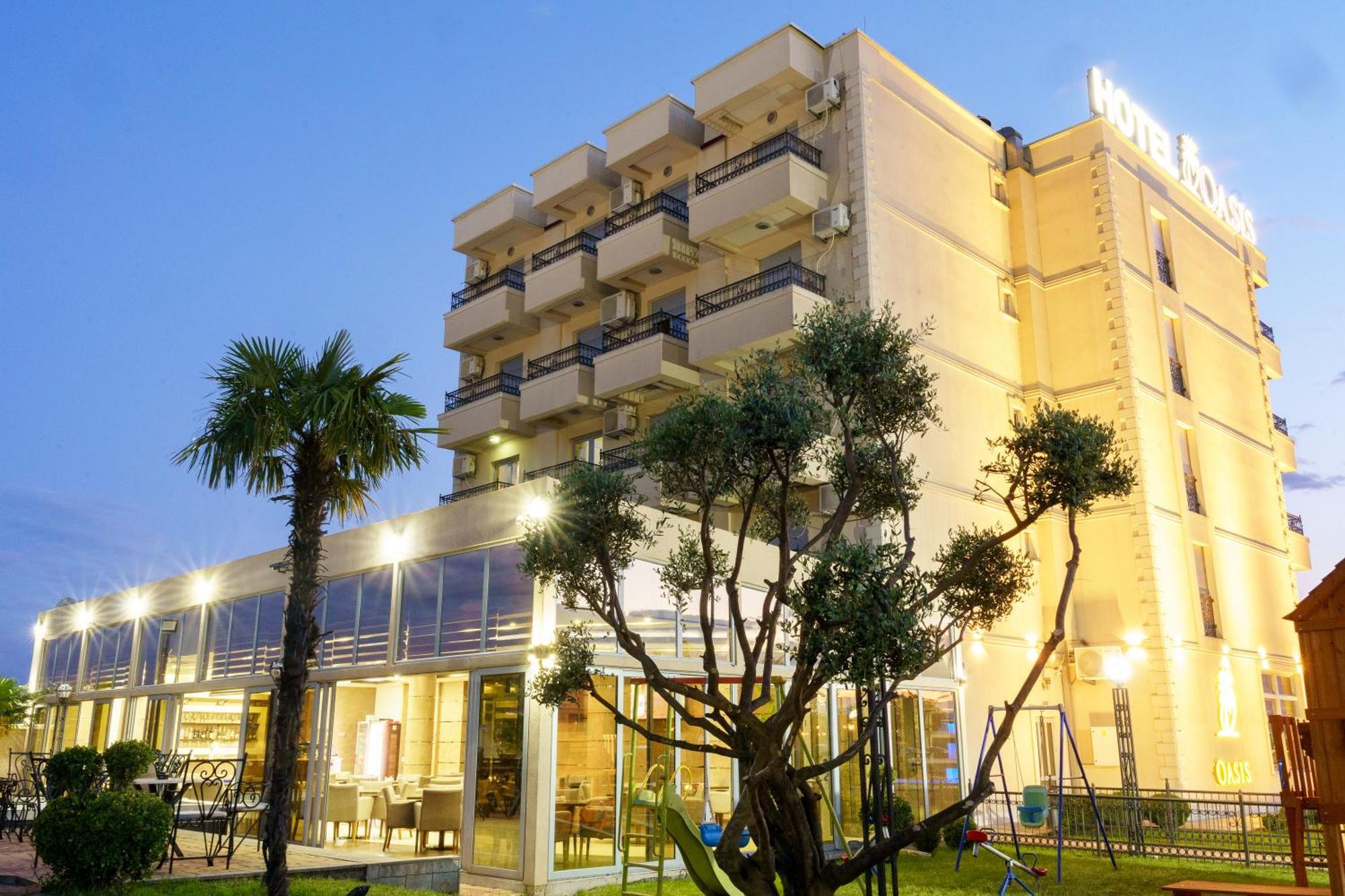 Hotel Oasis Podgorica Ngoại thất bức ảnh